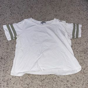 White cropped t-shirt
